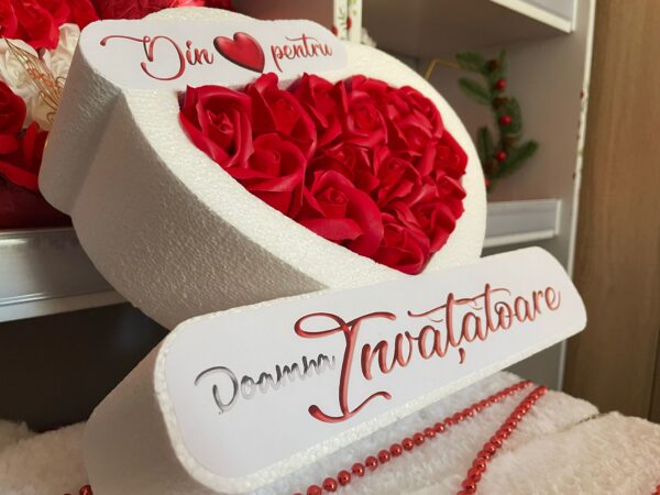 Aranjament Trandafiri Sapun "Din❤️Pentru Doamna Invatatoare" - imagine 3